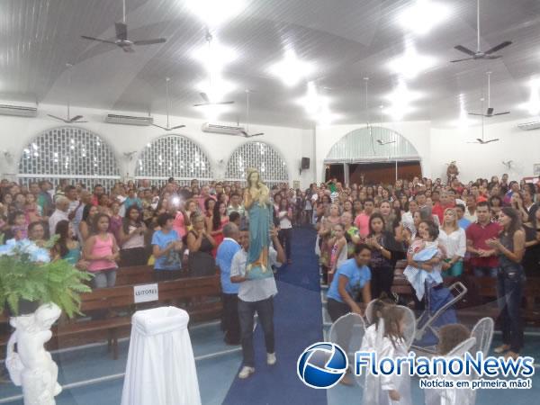  Carreata marca in&iacute;cio dos festejos de Nossa Senhora das Gra&ccedil;as em Floriano.(Imagem:FlorianoNews)