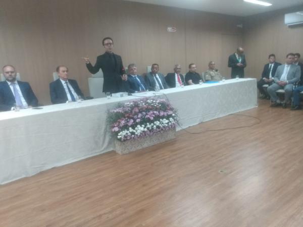 Floriano realiza cerim&ocirc;nia de diploma&ccedil;&atilde;o dos eleitos e celebra a democracia.(Imagem:FlorianoNews)