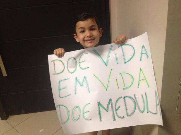 Campanha procura doador para menino com leucemia