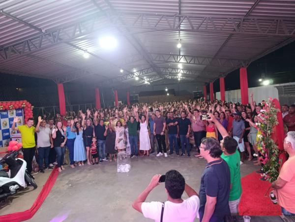 Prefeitura de Barão de Grajaú realiza emocionante Festa das Mães no Clube Guarani(Imagem:FlorianoNews)