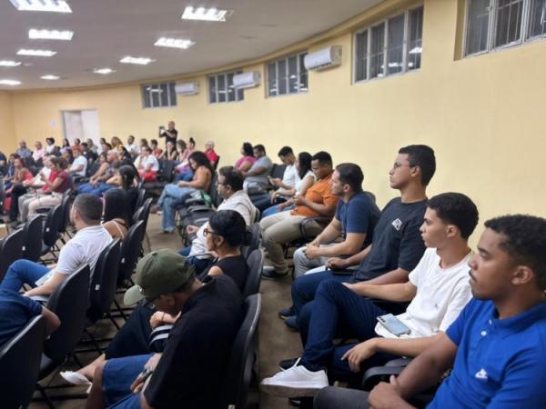 Prefeitura de Floriano realiza audiência pública para discutir elaboração da LDO 2027.(Imagem:Secom)