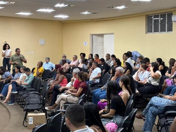 Prefeitura de Floriano realiza audiência pública para discutir elaboração da LDO 2027.(Imagem:Secom)
