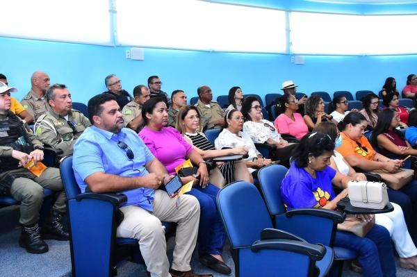 O semin&aacute;rio em alus&atilde;o ao Maio Laranja discutiu medidas efetivas de prote&ccedil;&atilde;o &agrave;s crian&ccedil;as e adolescentes,(Imagem:CMF)