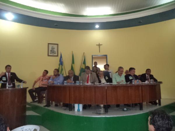 Audi&ecirc;ncia p&uacute;blica debate processo de terceiriza&ccedil;&atilde;o do Hospital Tib&eacute;rio Nunes.(Imagem:FlorianoNews)