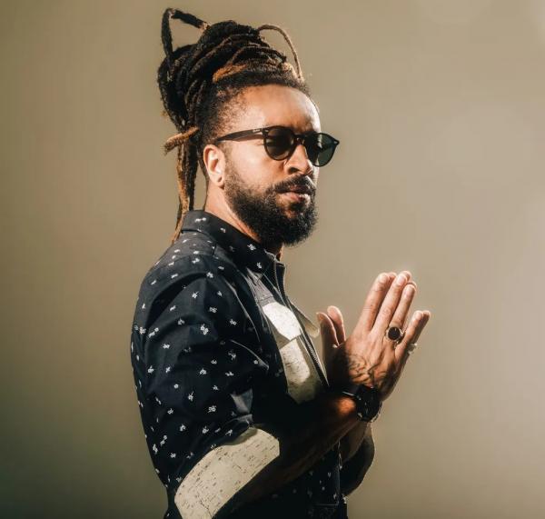 Rael se apresenta no Pop Art, prévia do Festival GiraSol em Teresina