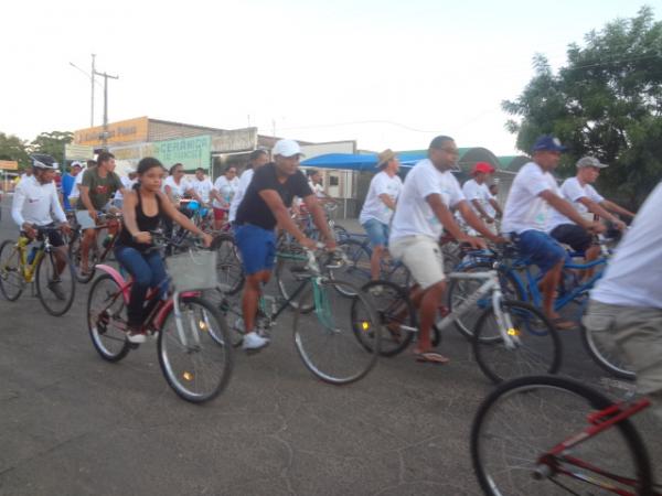 Passeio cicl&iacute;stico de Floriano celebra anivers&aacute;rio do munic&iacute;pio.(Imagem:FlorianoNews)
