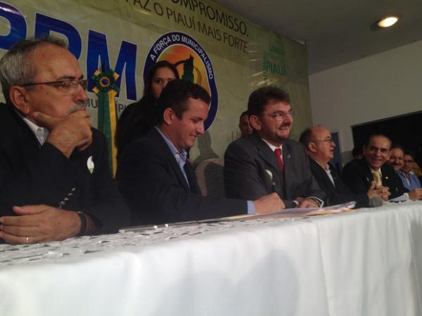 Wilson Martins diz que situação dos hospitais municipais é um horror