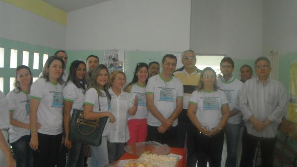 Floriano realiza dia