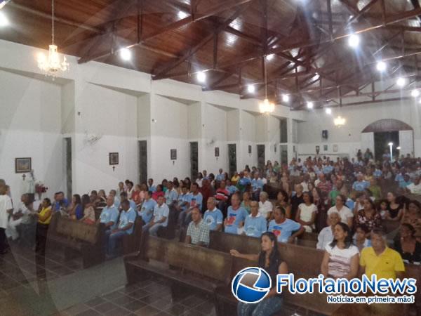 Igreja de S&atilde;o Jos&eacute; Oper&aacute;rio realiza missa dedicada aos pais.(Imagem:FlorianoNews)