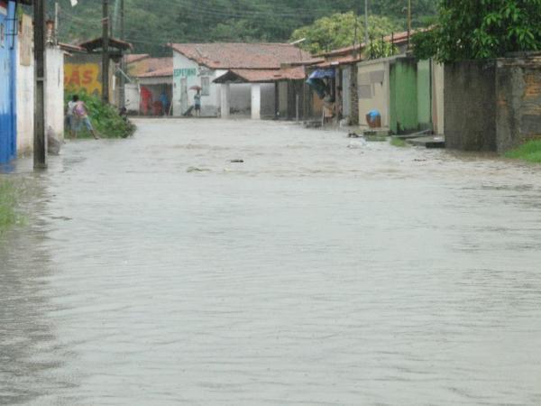 Floriano &eacute; apontada como munic&iacute;pio vulner&aacute;vel a desastres naturais.(Imagem:FlorianoNews (arquivo))