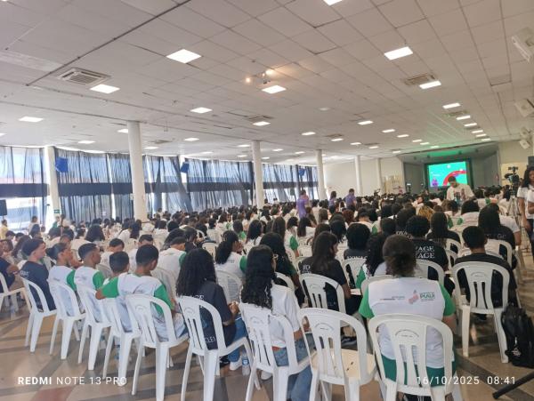Seduc-PI realiza revisão Pré-Enem + Pré-Saeb 2025 em Floriano com mais de 850 estudantes da região.(Imagem:FlorianoNews)