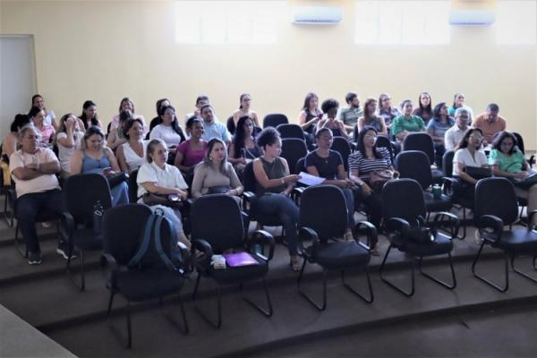 PMF realiza atendimentos e capacitação sobre Hanseníase em parceria com o Ministério da Saúde e Sesapi(Imagem:Secom)
