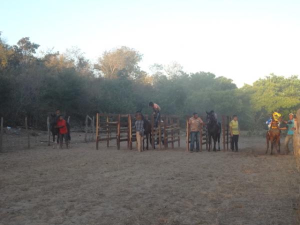 Festa dos vaqueiros &eacute; comemorada com corrida de cavalos em Nazar&eacute;.(Imagem:FlorianoNews)