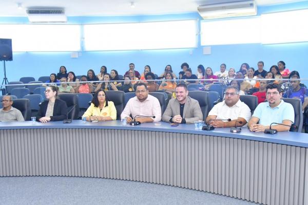 O semin&aacute;rio em alus&atilde;o ao Maio Laranja discutiu medidas efetivas de prote&ccedil;&atilde;o &agrave;s crian&ccedil;as e adolescentes,(Imagem:CMF)