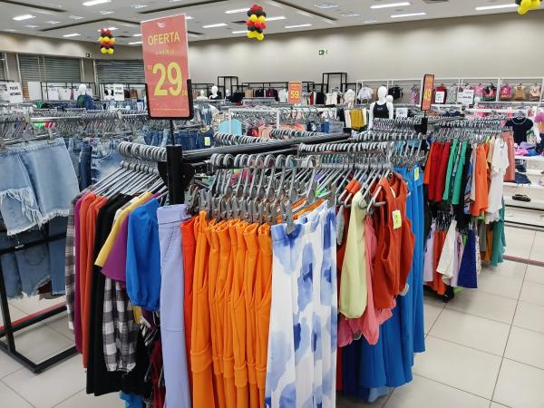 Anivers&aacute;rio do Armaz&eacute;m Para&iacute;ba tem ofertas a partir de R$ 5,90 e sorteio de pr&ecirc;mios em Floriano(Imagem:FlorianoNews)