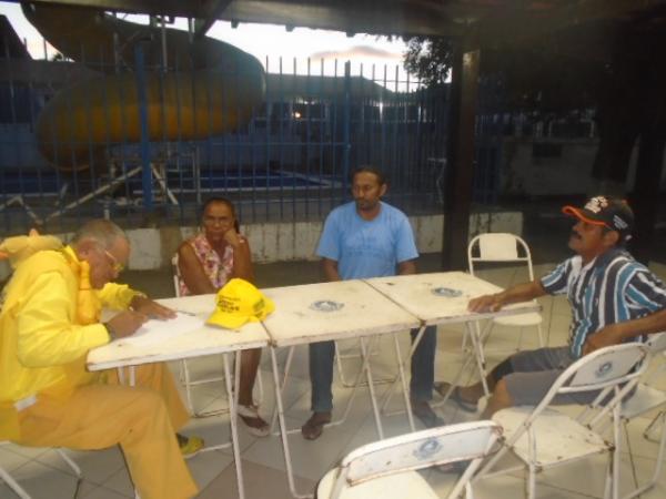 Reuni&atilde;o tra&ccedil;a planos para realiza&ccedil;&atilde;o do Festival de Quadrilha do Projeto Amarelinho.(Imagem:FlorianoNews)
