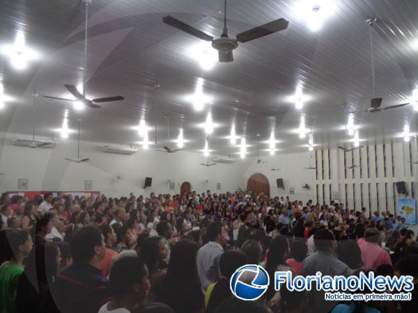  Carreata marca in&iacute;cio dos festejos de Nossa Senhora das Gra&ccedil;as em Floriano.(Imagem:FlorianoNews)