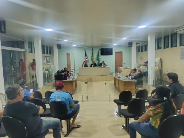 Sessão da Câmara de Barão de Grajaú é encerrada em respeito à família de Teotônio Costa.(Imagem:FlorianoNews)