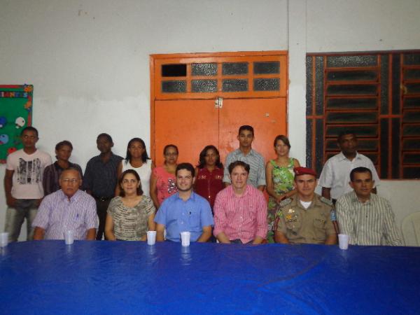 Realizada cerimônia de posse da nova diretoria da Associação de Moradores do Morro do Tiro