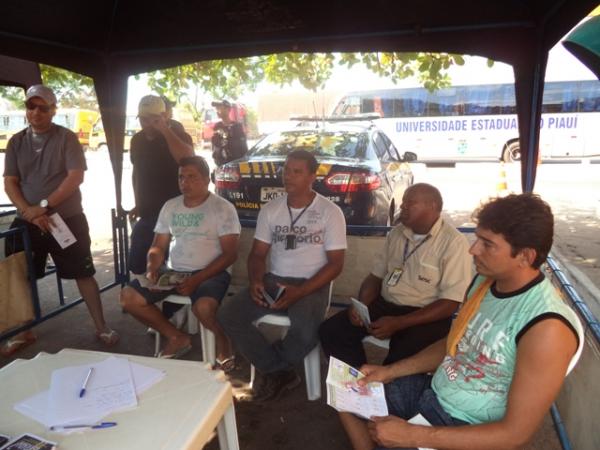 PRF de Floriano realiza 4&ordm; Comando de Sa&uacute;de nas Rodovias.(Imagem:FlorianoNews)