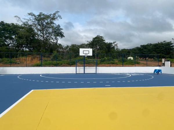 Quadra poliesportiva no povoado Bolívia(Imagem:Ascom Secepi)