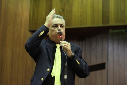 Robert Rios diz que segurança é um caos