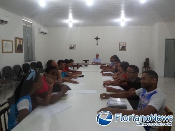 Encontro da Pastoral Vocacional re&uacute;ne jovens da Diocese de Floriano.(Imagem:FlorianoNews)