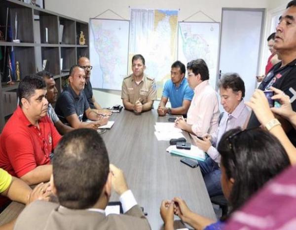 Governo e comando fazem reunião de emergência para evitar greve na PM.(Imagem:Cidadeverde.com)