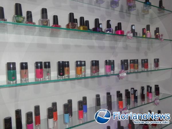 Amei!! Esmalteria &eacute; inaugurada em Floriano.(Imagem:FlorianoNews)