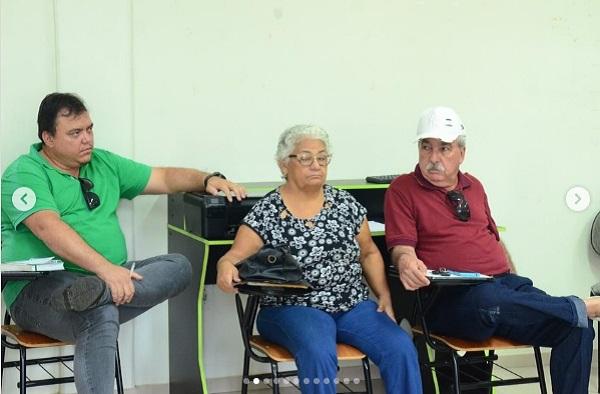 Gest&atilde;o municipal de Bar&atilde;o de Graja&uacute; fortalece di&aacute;logo com agricultores em reuni&atilde;o estrat&eacute;gica(Imagem:Reprodu&ccedil;&atilde;o/Instagram)