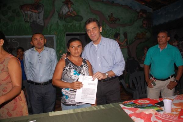 Prefeito assina conv&ecirc;nio com Sindicatos dos Trabalhadores Rurais.(Imagem:Secom)