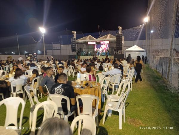 Prefeitura de Bar&atilde;o de Graja&uacute; realiza noite especial em homenagem aos professores(Imagem:FlorianoNews)