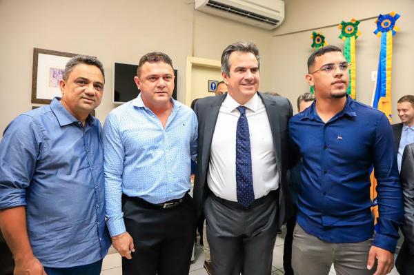 Senador Ciro Nogueira realiza um dia inteiro de reuni&otilde;es e atende prefeitos, vereadores e lideran&ccedil;as de todo o Piau&iacute;  (Imagem:Suyane Mesquita / ASCOM)