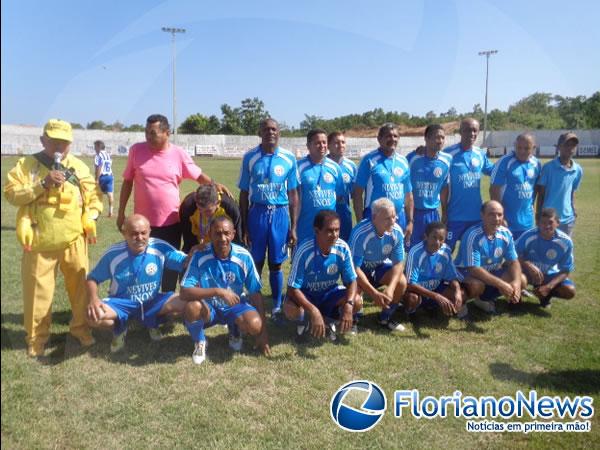 Jogo beneficente arrecada 120 Kg de alimentos em Bar&atilde;o de Graja&uacute;.(Imagem:FlorianoNews)
