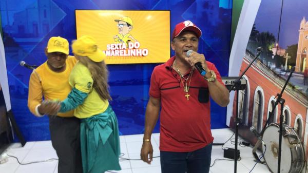 Calouros do Projeto Amarelinho se apresentam em programa da TV Tropical de Bar&atilde;o de Graja&uacute; (Imagem:FlorianoNews)