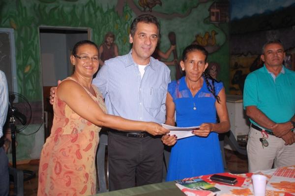 Prefeito assina conv&ecirc;nio com Sindicatos dos Trabalhadores Rurais.(Imagem:Secom)