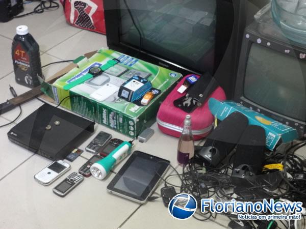 Polícia Civil realiza operação e recupera diversos objetos furtados de residência.(Imagem:FlorianoNews)