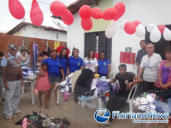CAPS AD III realizou 1&ordm; Bazar Solid&aacute;rio em Floriano.(Imagem:FlorianoNews)