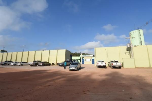 Detento que fugiu da Cadeia Pública de Altos é recapturado na Zona Norte de Teresina; dois continuam