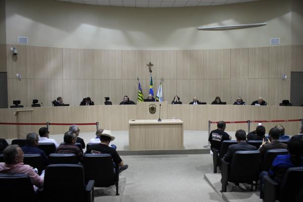 TCE-PI bloqueia contas de 14 prefeituras que não entregaram balanço financeiro de 2018