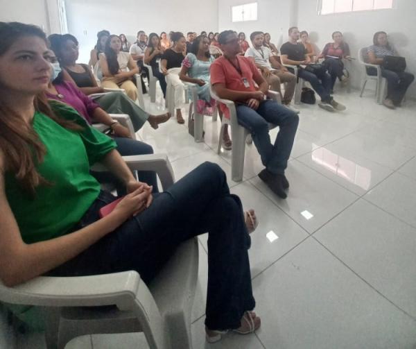 Secretaria de Sa&uacute;de de Floriano promove capacita&ccedil;&atilde;o sobre sa&uacute;de mental para enfermeiros da ESF.(Imagem:Secom)
