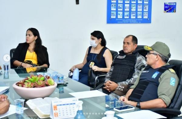  Prefeito de Floriano discute medidas para refor&ccedil;ar seguran&ccedil;a no Mercado P&uacute;blico Central(Imagem:Reprodu&ccedil;&atilde;o/Instagram)