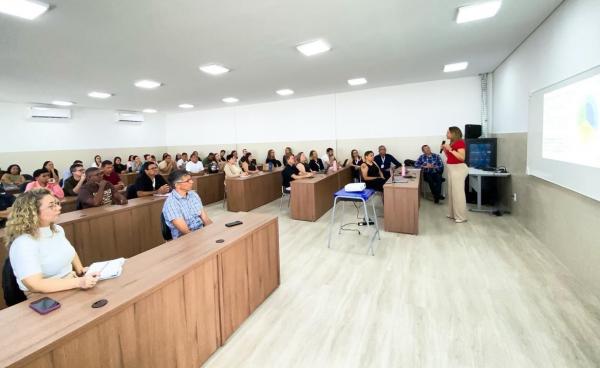 Seduc realiza encontro de formação para fortalecer ensino de Língua Portuguesa e Matemática em 2026(Imagem:Ascom Seduc)