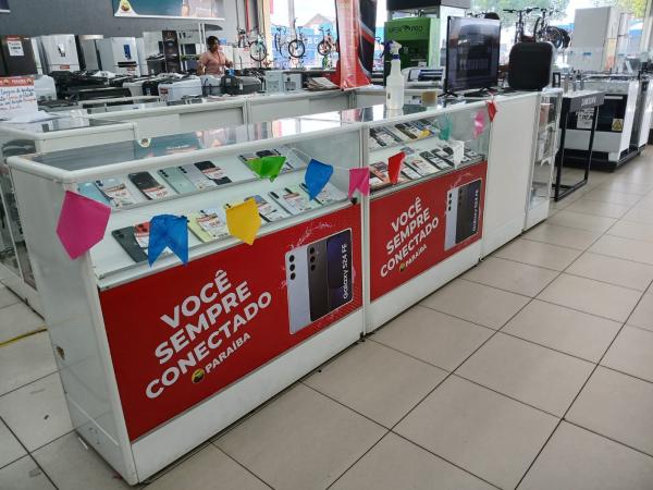 Gerente F. Costa anuncia Arrai&aacute; no Armaz&eacute;m Para&iacute;ba de Floriano com ofertas especiais para o S&atilde;o Jo&atilde;o(Imagem:FlorianoNews)