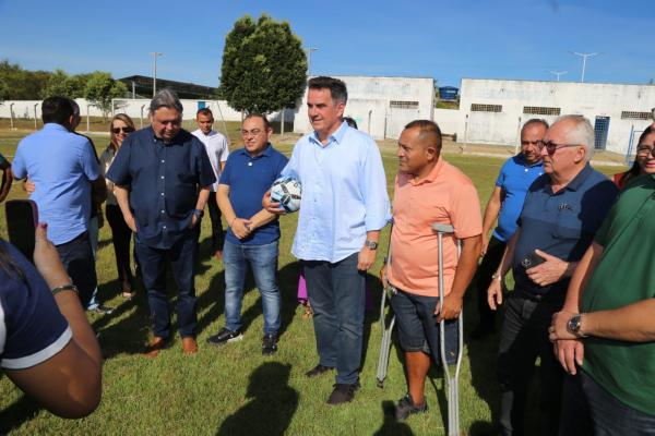 Ciro Nogueira visita obras e inaugura estrada em São Félix do Piauí(Imagem:Ascom)