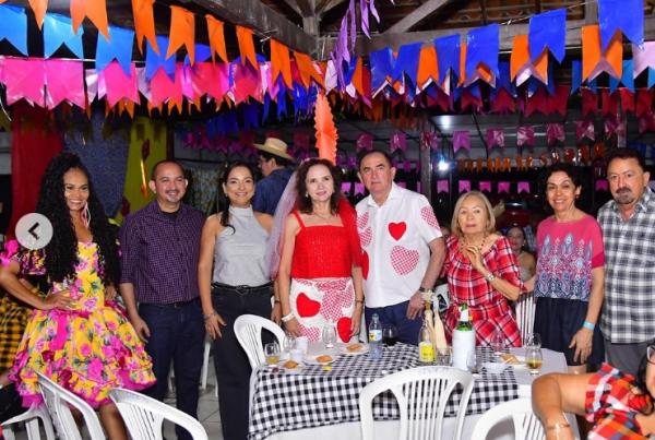 Arraiá da Câmara Municipal de Floriano celebra cultura nordestina com muita animação(Imagem:Reprodução/Instagram)