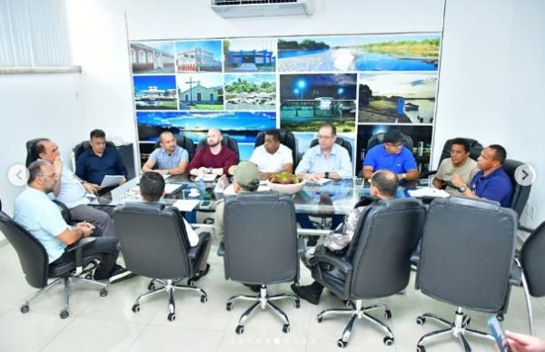  Prefeito de Floriano discute medidas para refor&ccedil;ar seguran&ccedil;a no Mercado P&uacute;blico Central(Imagem:Reprodu&ccedil;&atilde;o/Instagram)