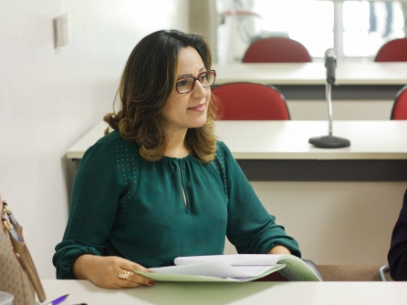 Projeto de Lei beneficia com incentivo fiscal empresa que oferecer 1º emprego