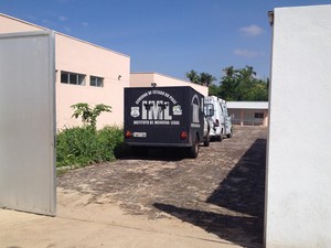 Mulher é morta após ser arrastada por 30 m com corda no pescoço no Piauí