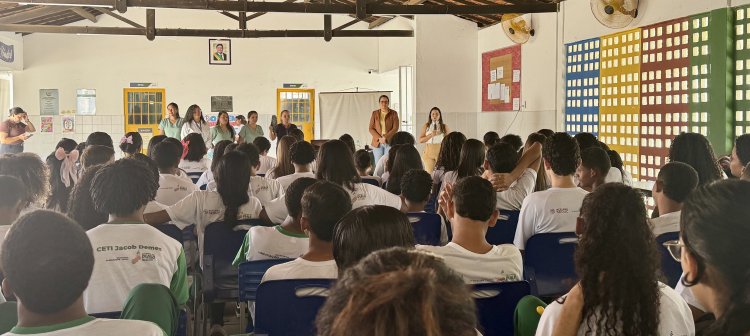 Saúde Mental leva ações de conscientização a escolas de Floriano durante o Setembro Amarelo